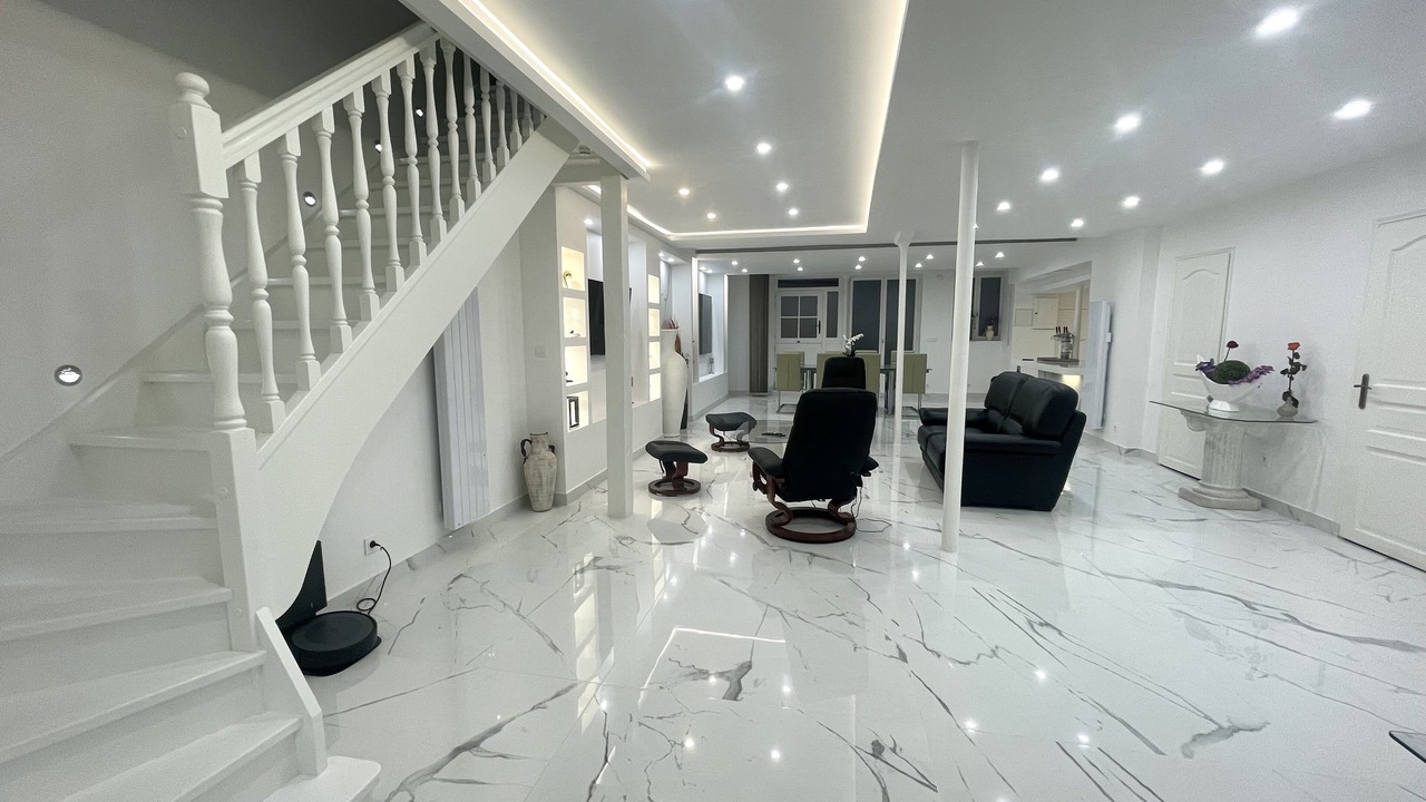 Photo of Others in Villeneuve-sur-Yonne