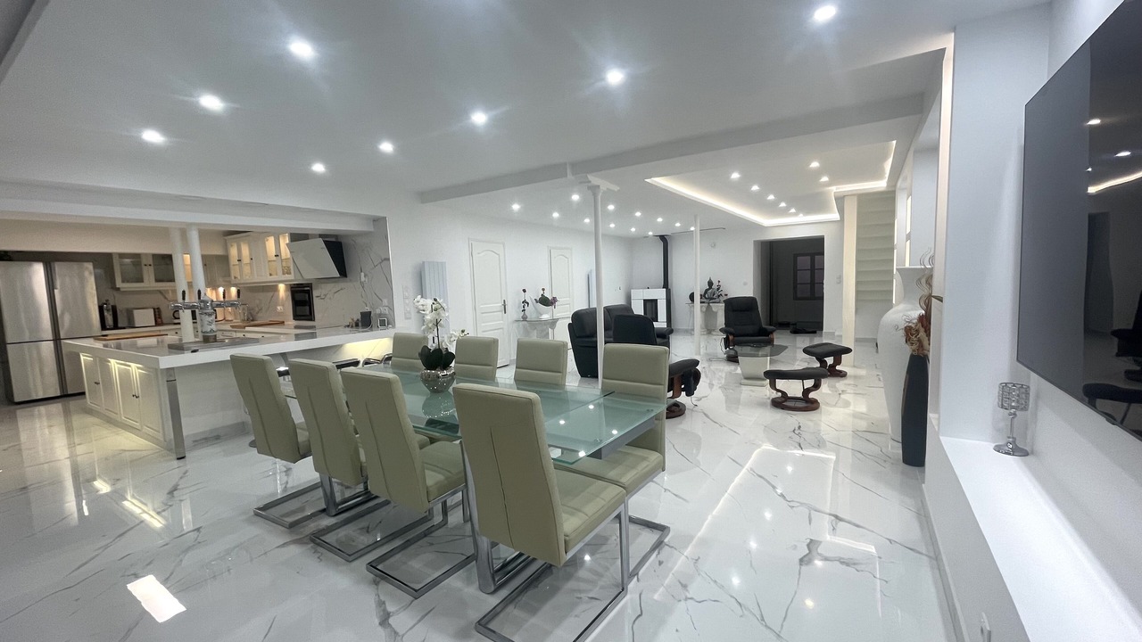 Photo of Others in Villeneuve-sur-Yonne