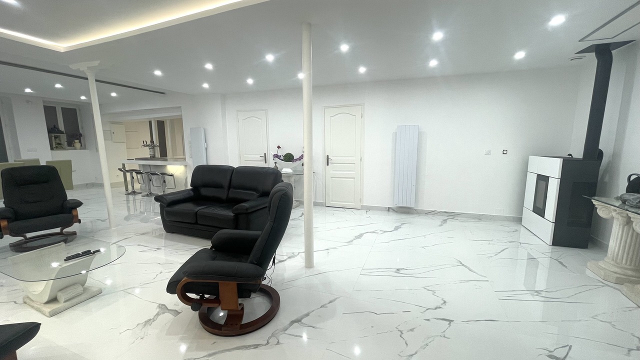 Photo of Others in Villeneuve-sur-Yonne