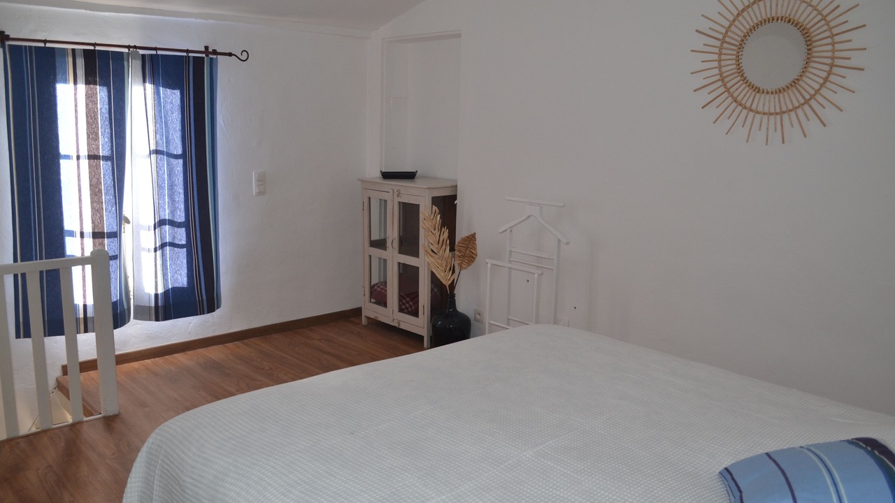 Photo of Bedroom in Alenya