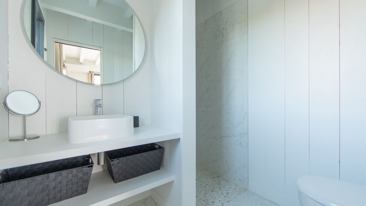 Photo of Bathroom in Claouey