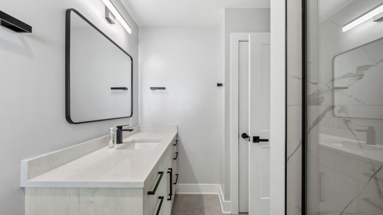 Photo of Bathroom in Venice Gardens