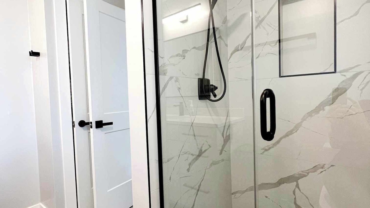 Photo of Bathroom in Venice Gardens