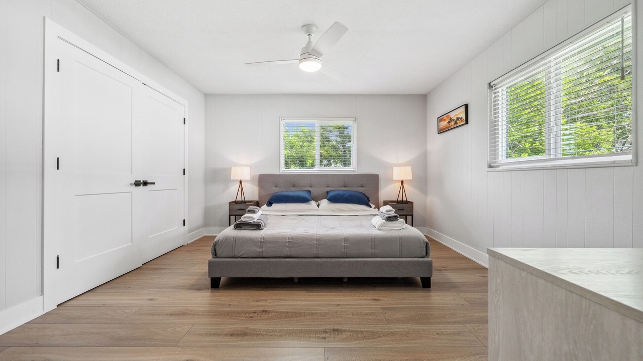 Photo of Bedroom in Venice Gardens