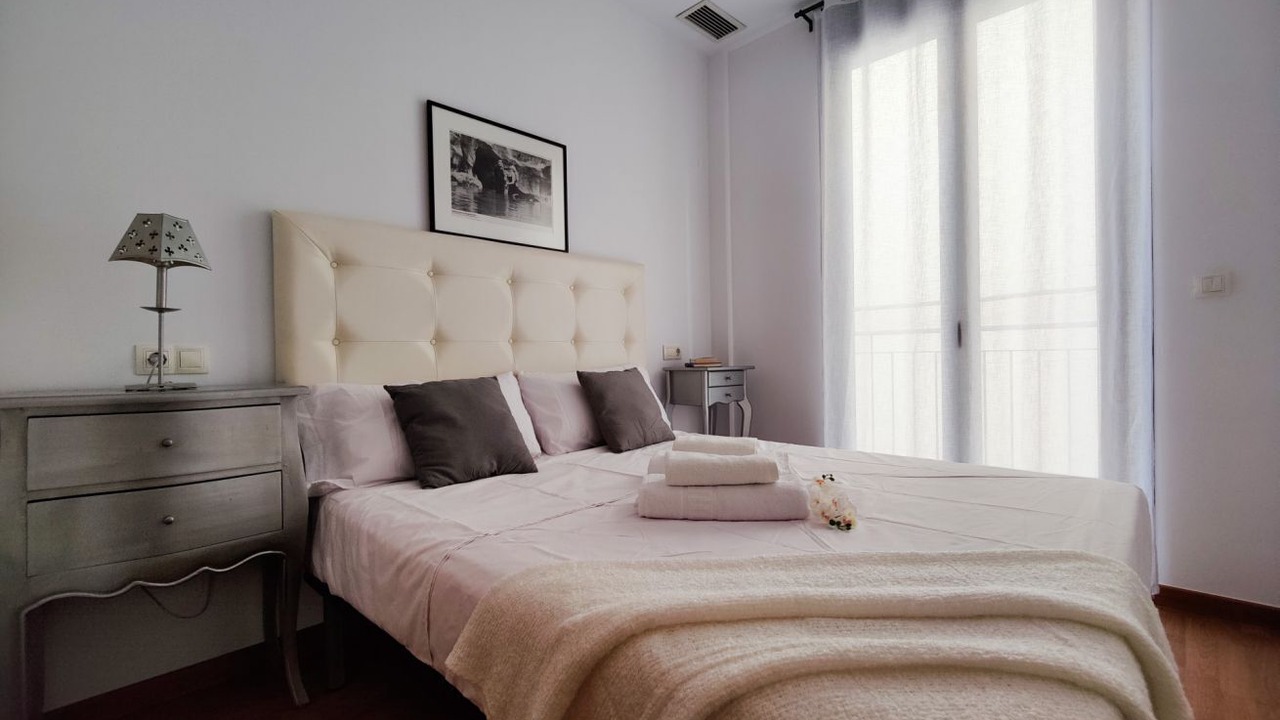 Photo of Bedroom in Barri Vell - Santa Creu