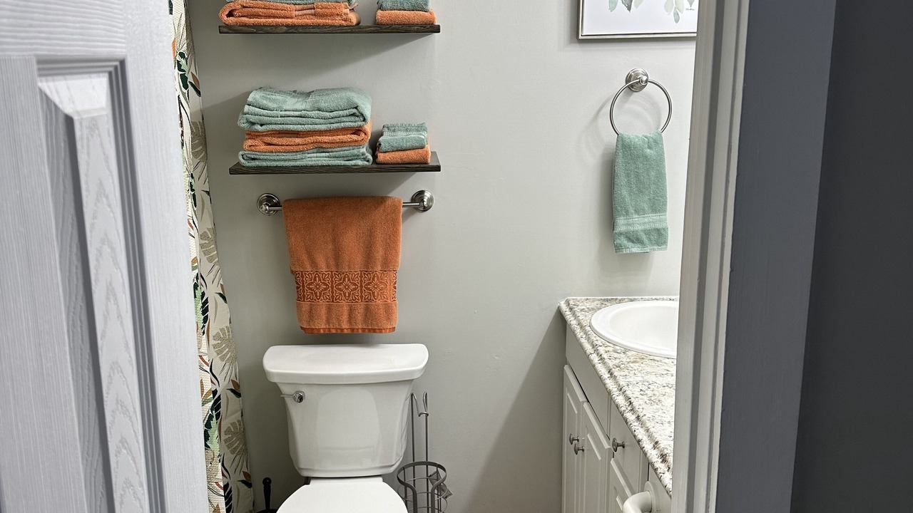 Photo of Bathroom in Old Hickory