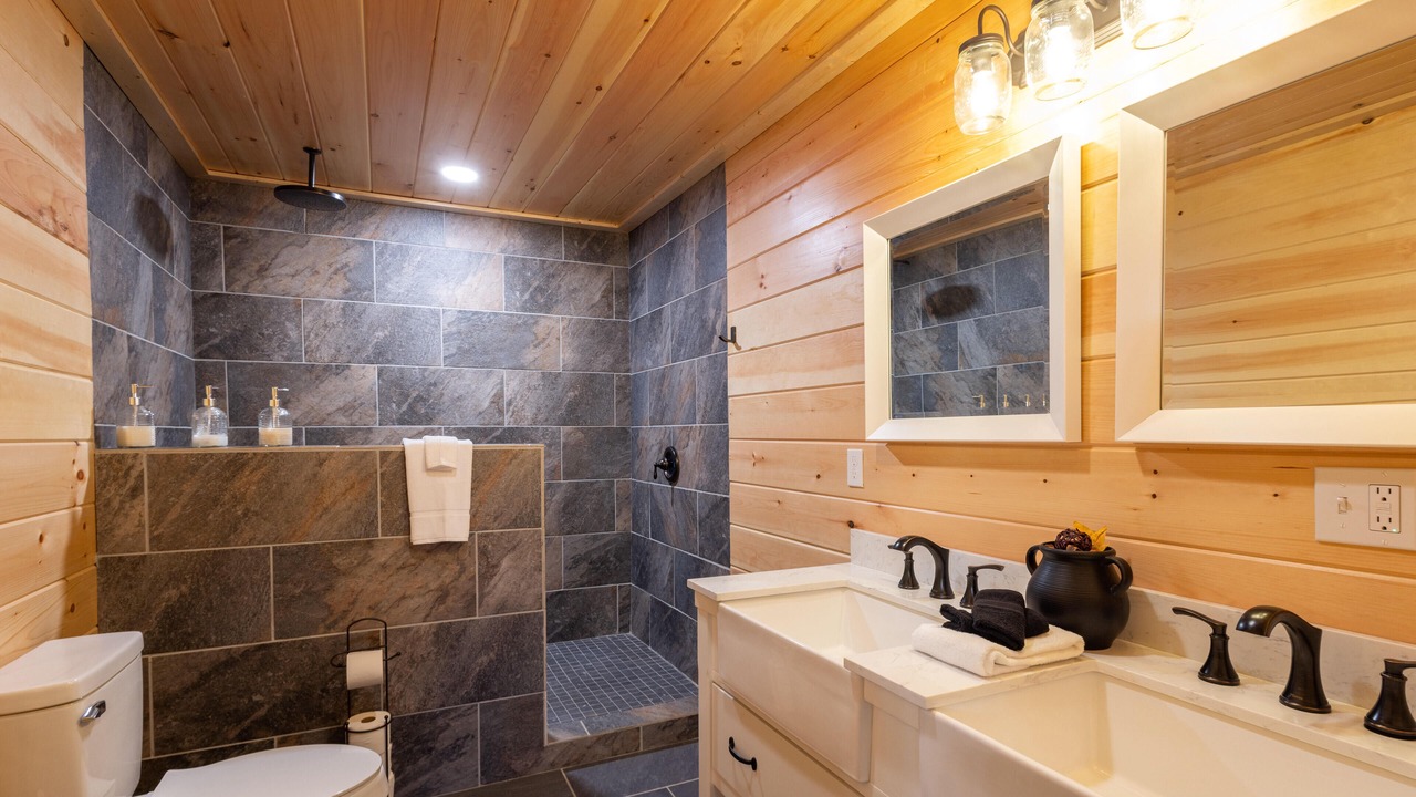Photo of Bathroom in Robbinsville