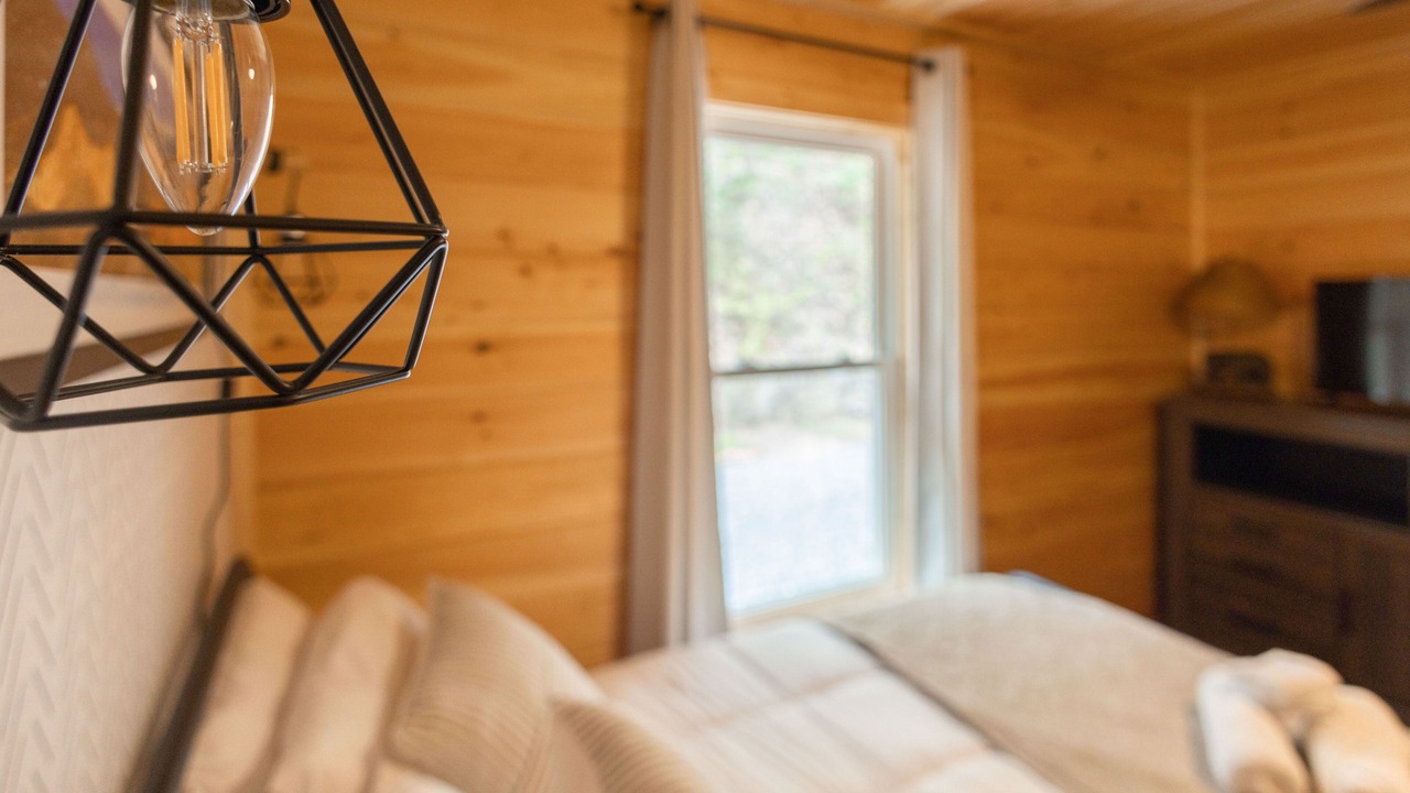 Photo of Bedroom in Robbinsville