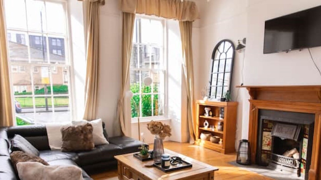 Photo of Livingroom in Finnieston