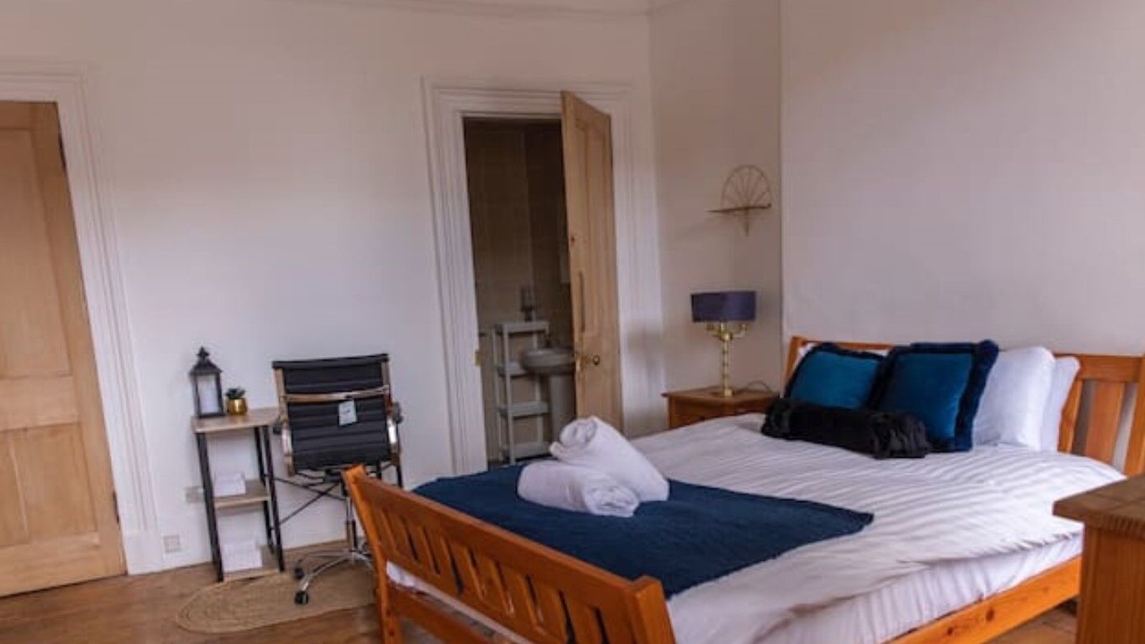 Photo of Bedroom in Finnieston