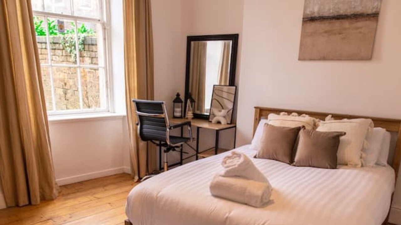 Photo of Bedroom in Finnieston
