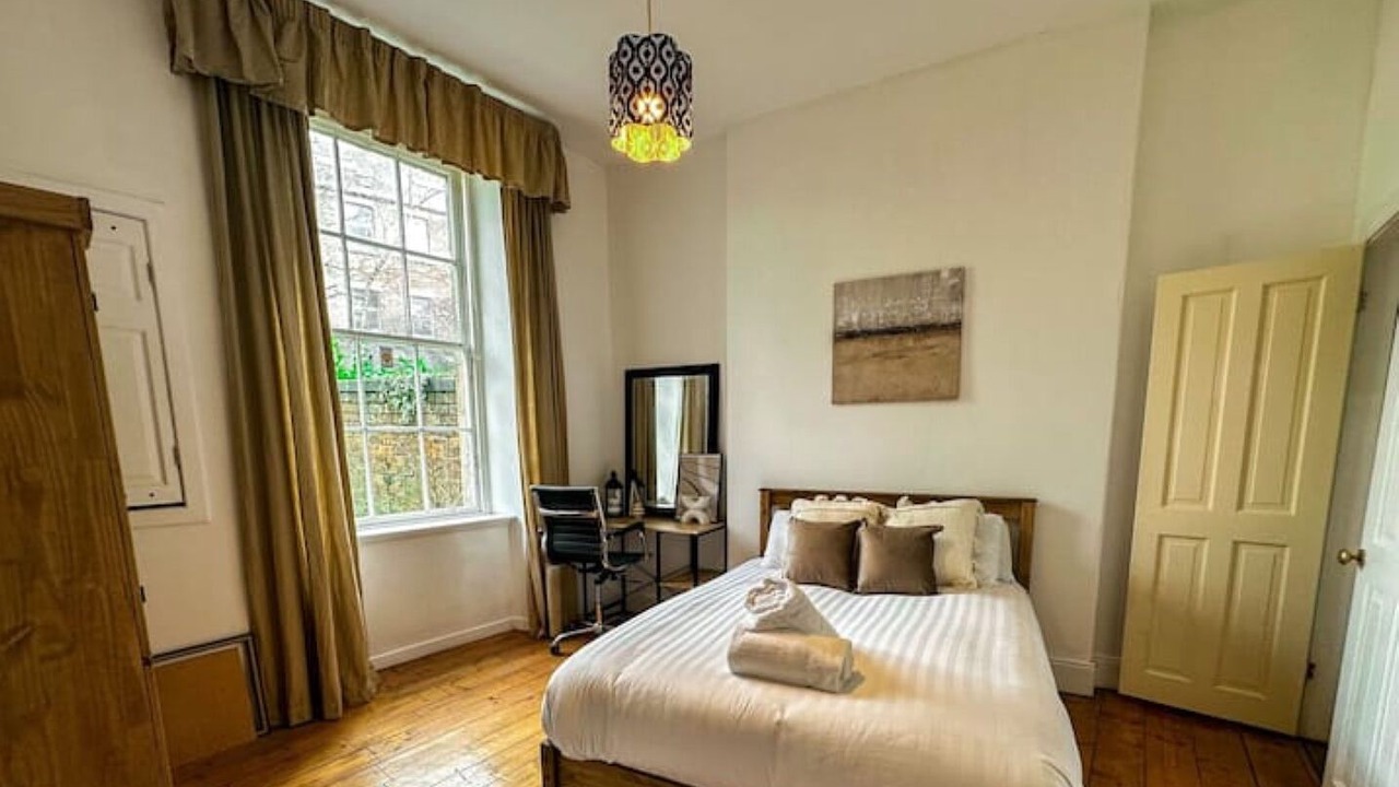 Photo of Bedroom in Finnieston