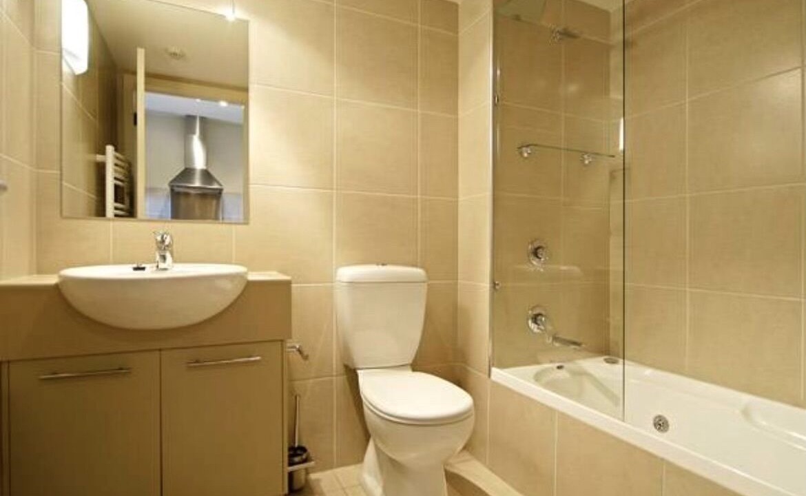 Photo of Bathroom in Hotham Heights