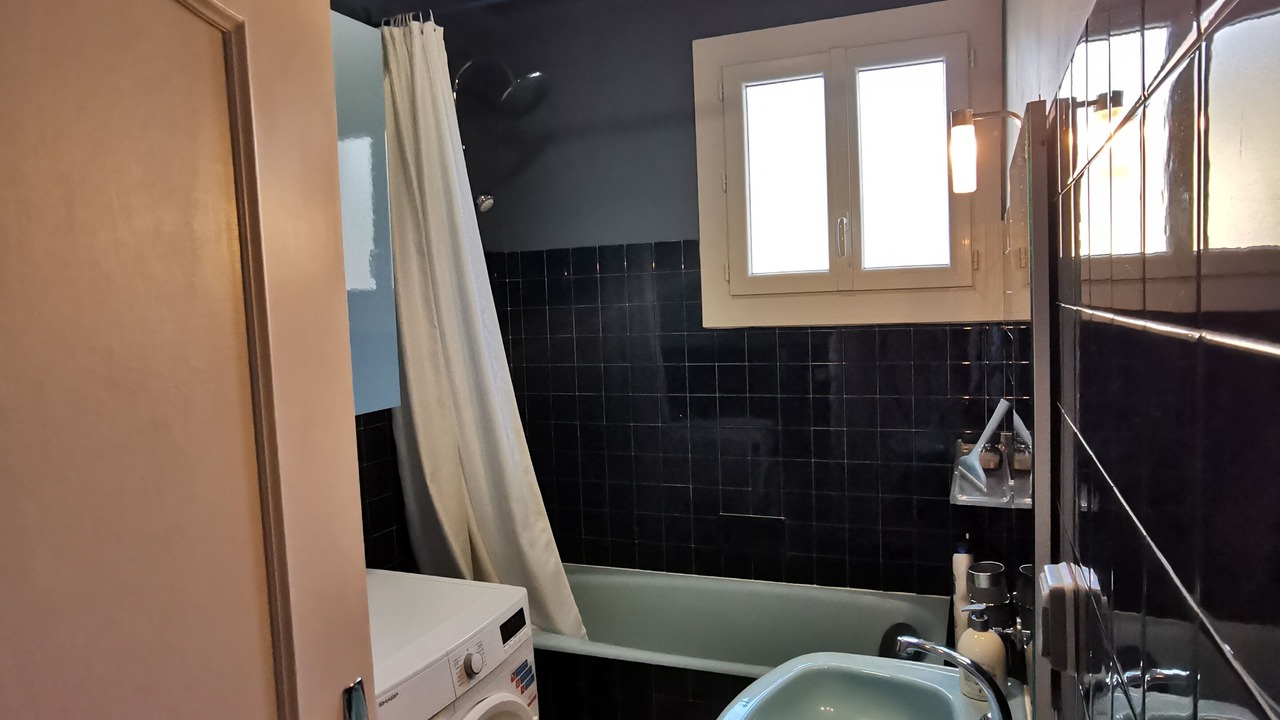 Photo of Bathroom in Lavelanet