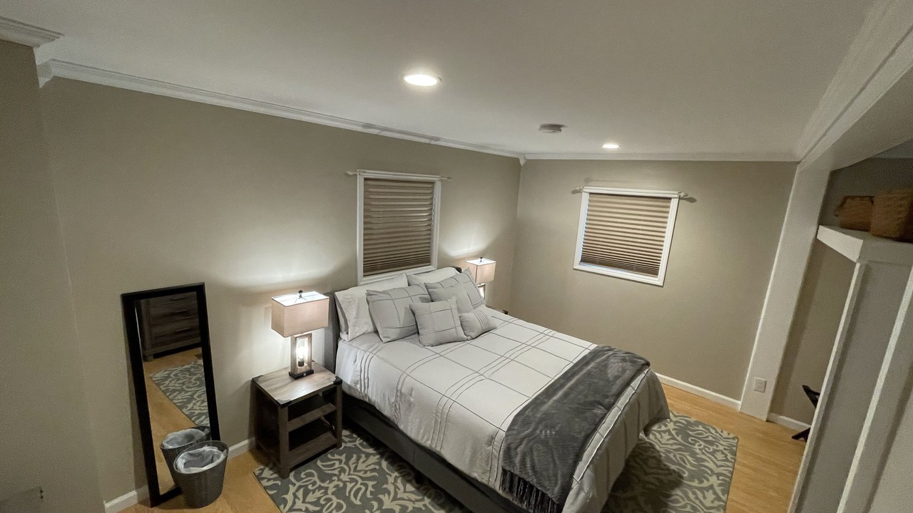Photo of Bedroom in Lake George