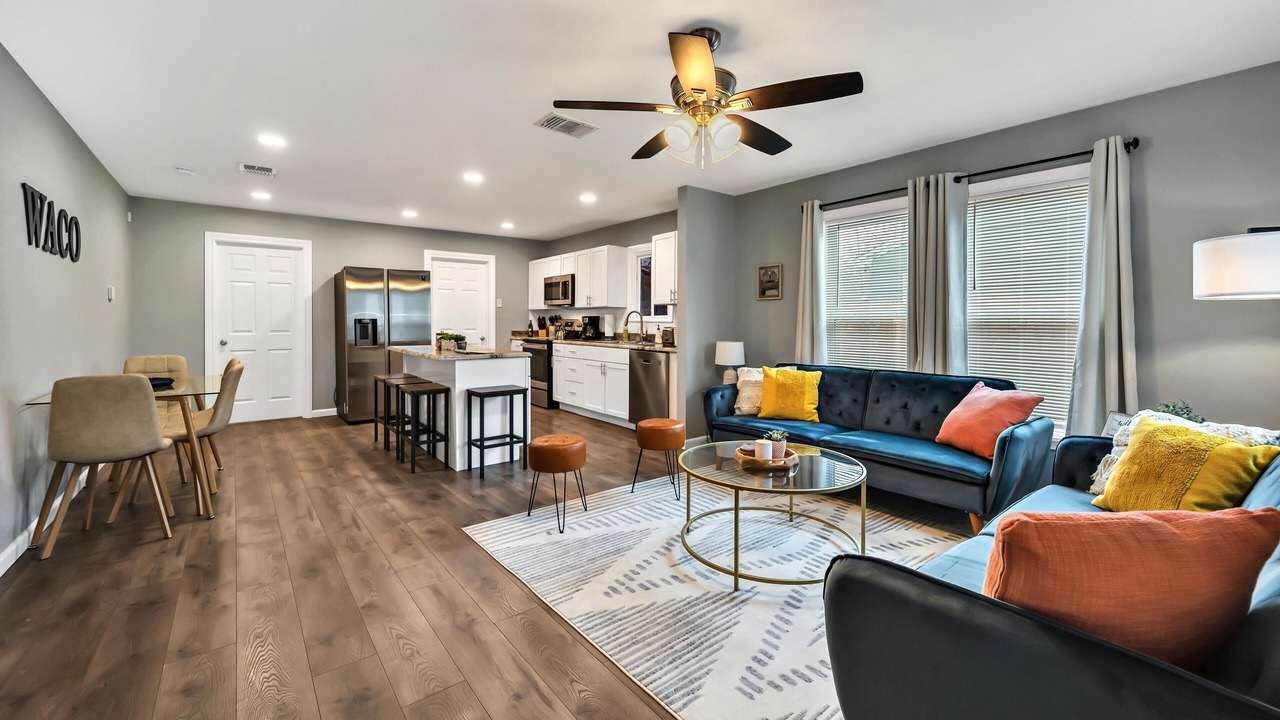 Photo of Livingroom in North Waco