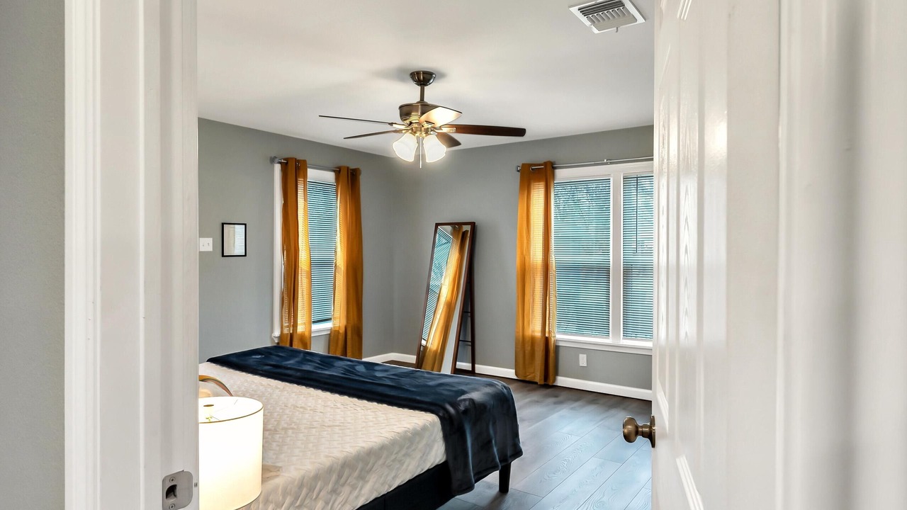 Photo of Bedroom in North Waco