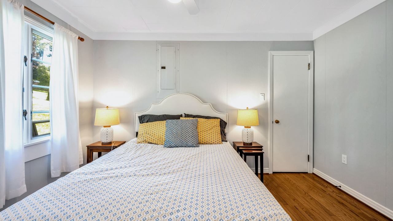 Photo of Bedroom in Lake Winola