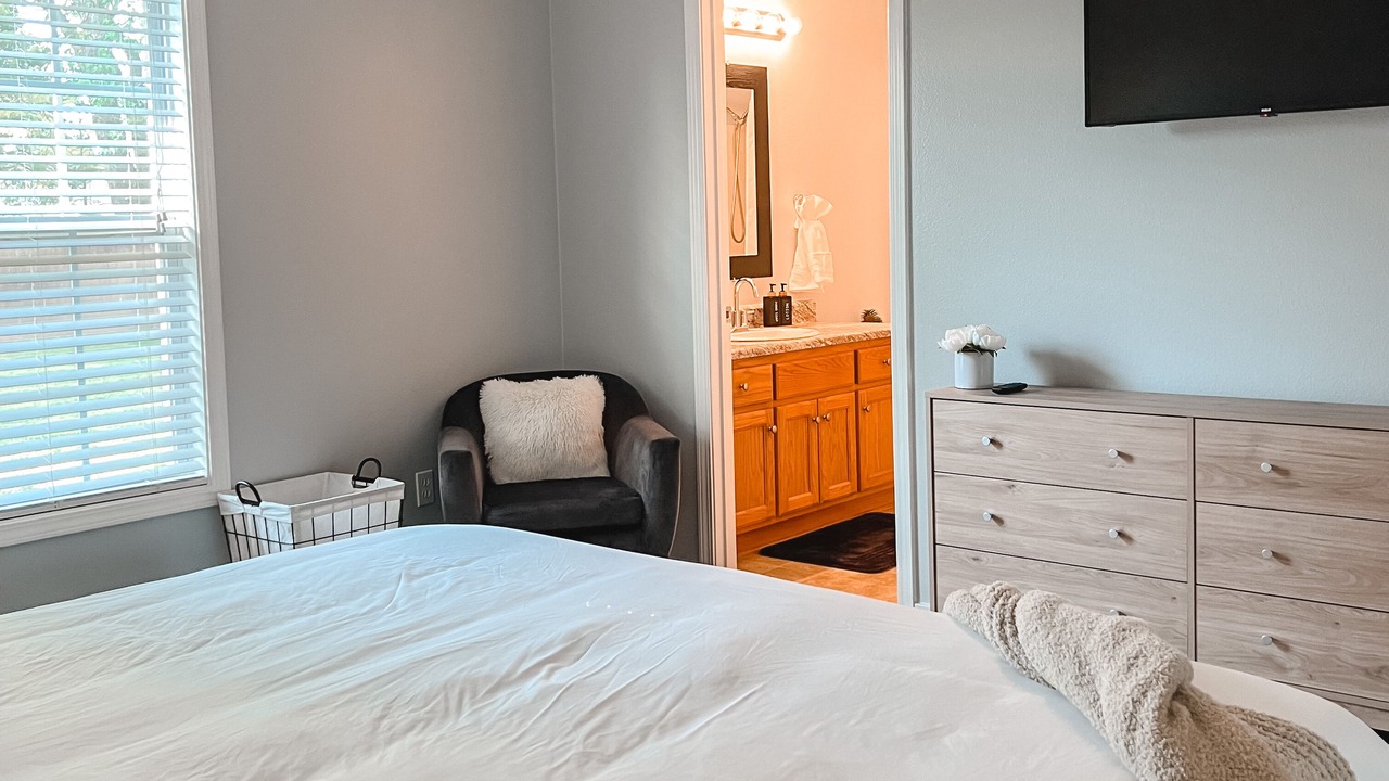 Photo of Bedroom in Rogersville