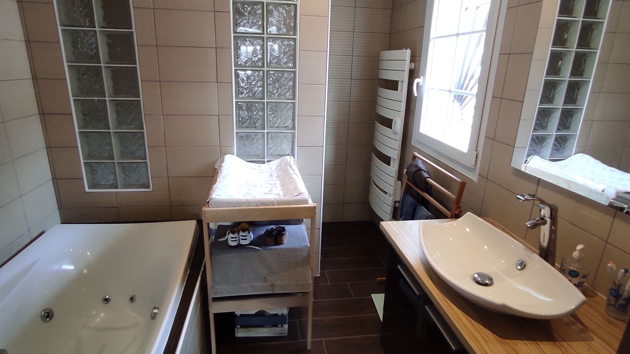 Photo of Bathroom in Frontignan