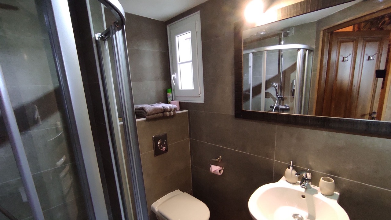 Photo of Bathroom in Frontignan