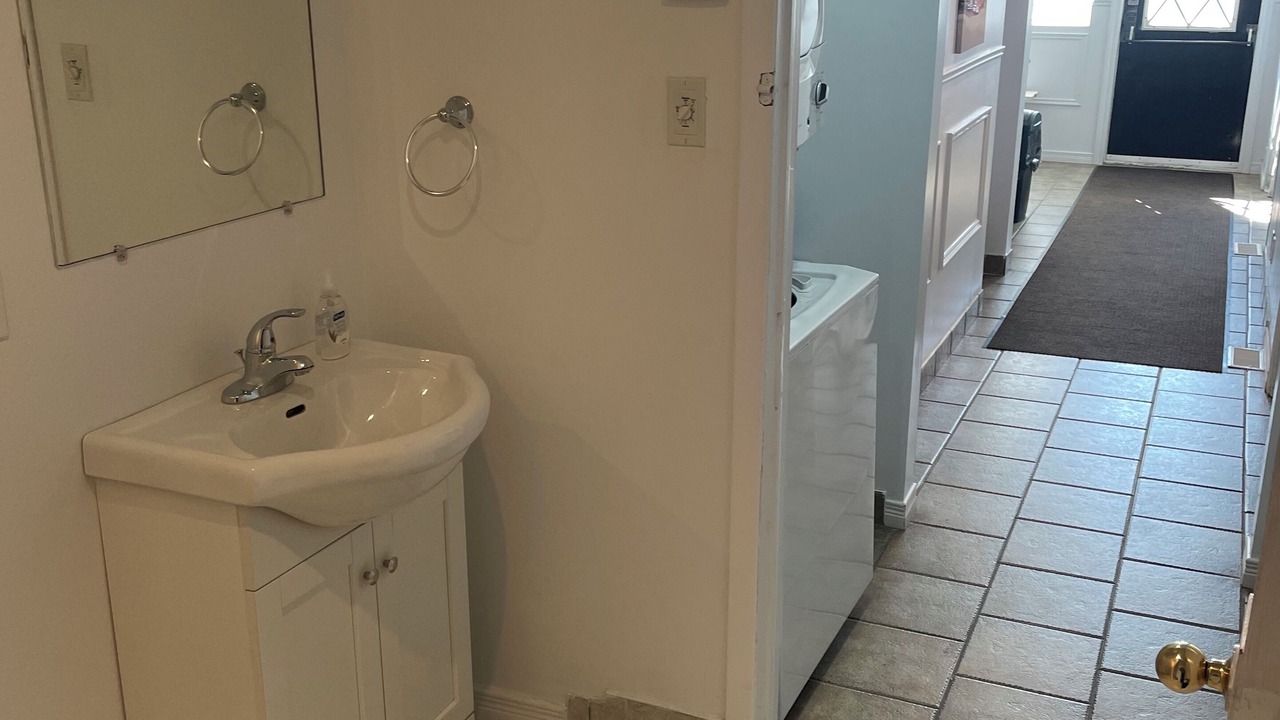 Photo of Bathroom in Masson-Angers