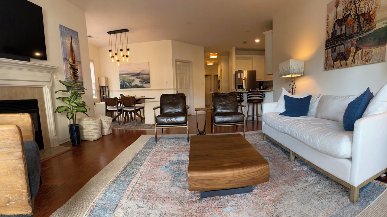 Photo of Livingroom in Cary