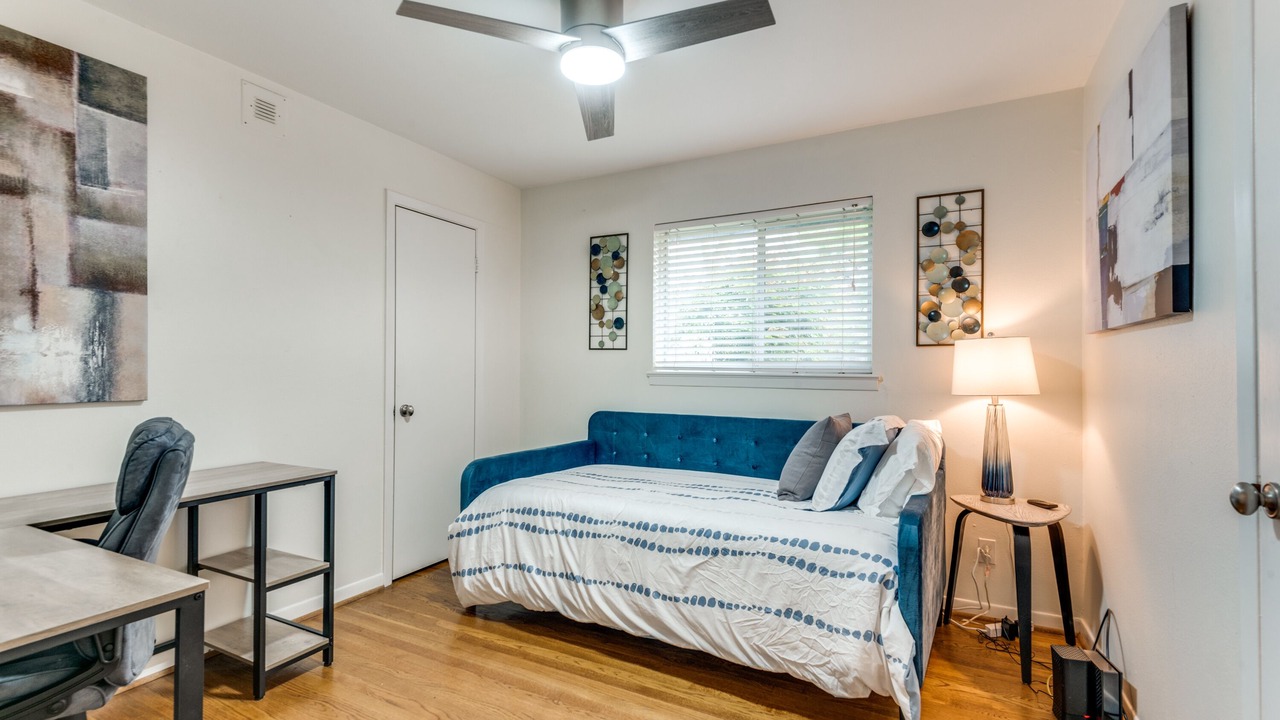 Photo of Bedroom in Northwest Dallas