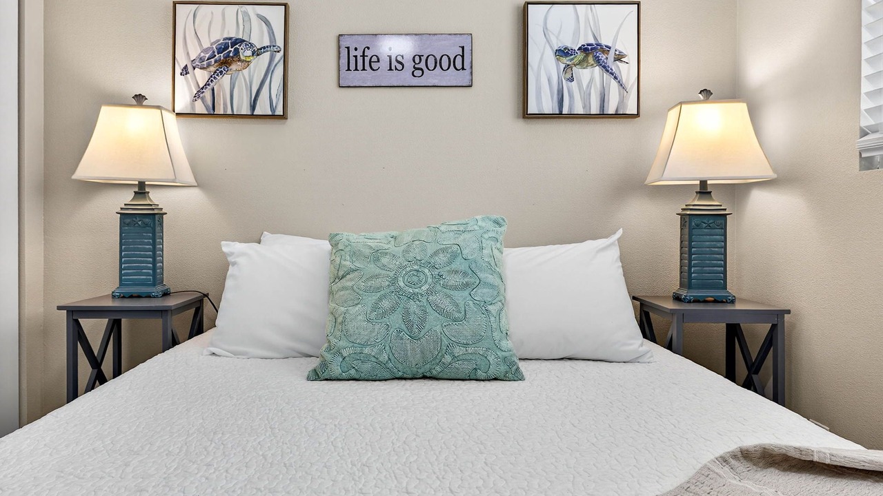 Photo of Bedroom in Bay Esplanade