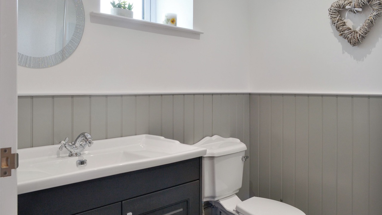 Photo of Others in Wing