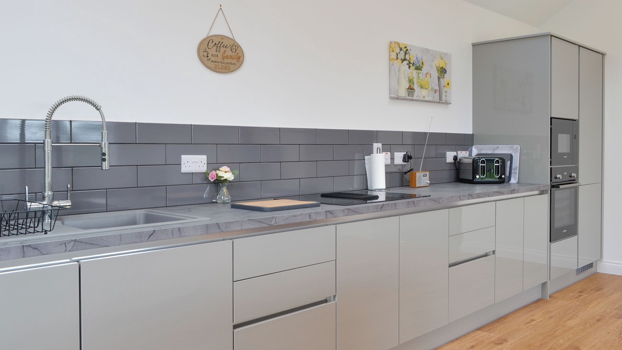 Photo of Others in Wing