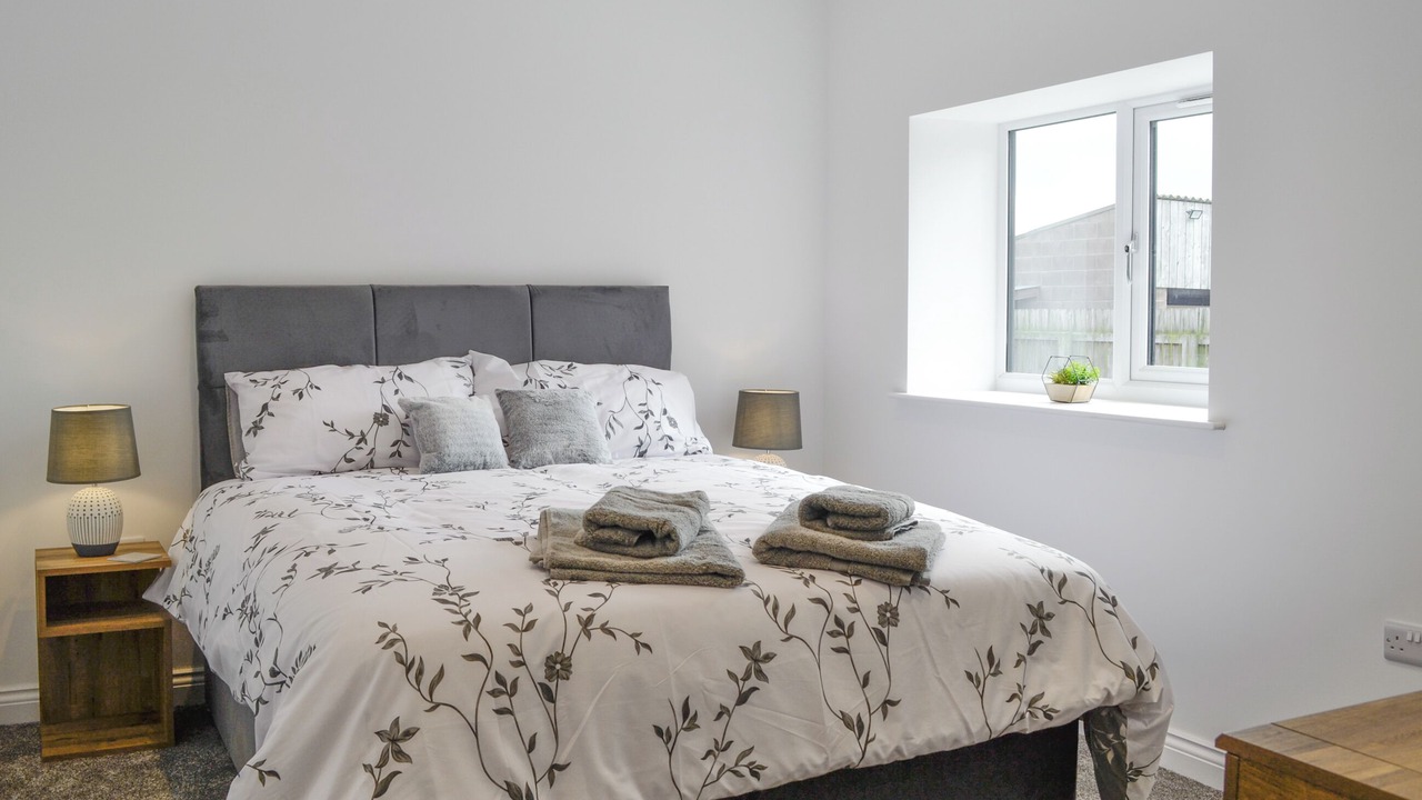 Photo of Others in Wing