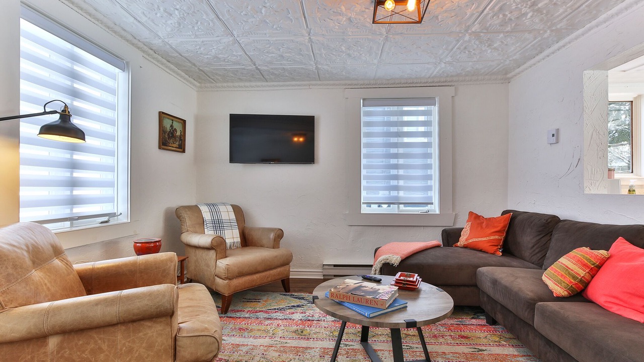 Photo of Livingroom in Knowlton