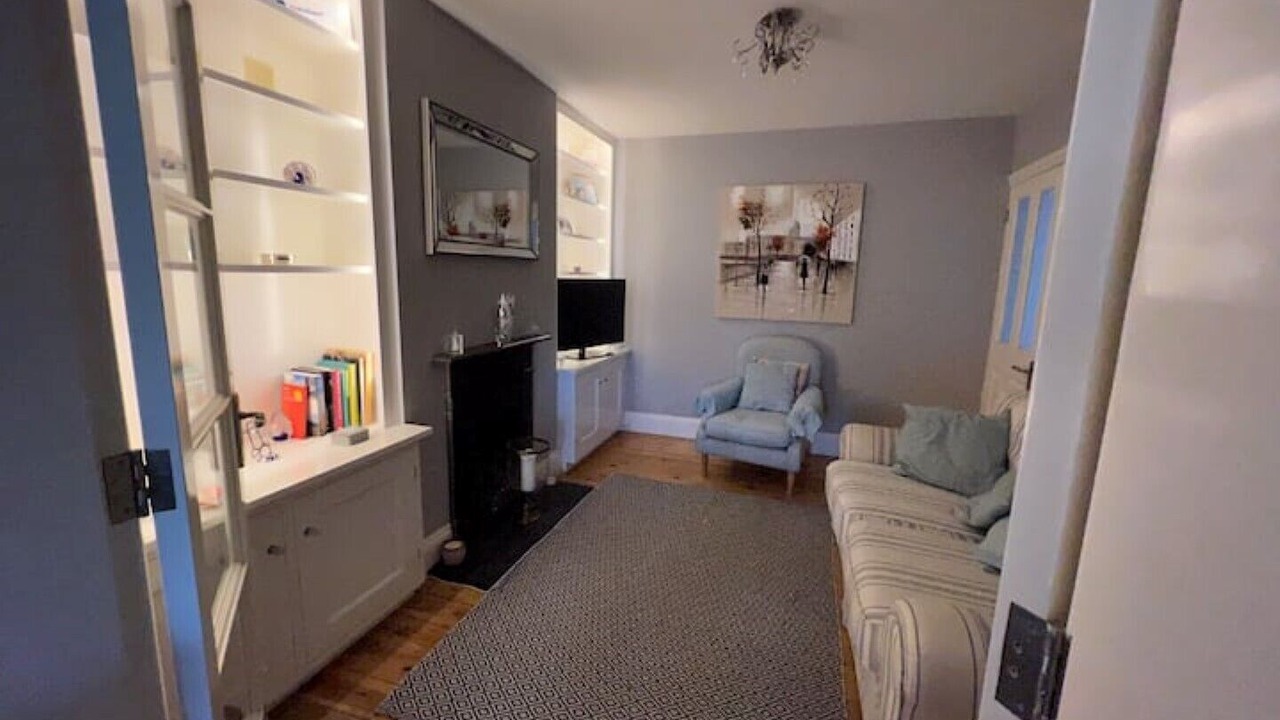Photo of Livingroom in Petersfield
