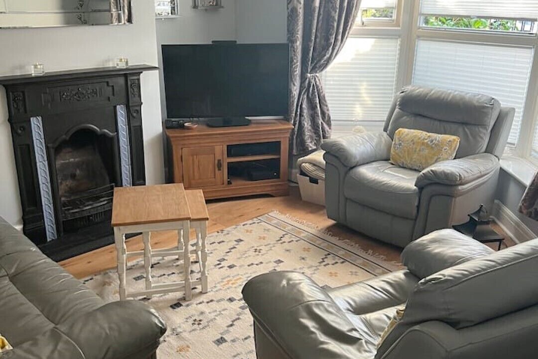 Photo of Livingroom in Petersfield