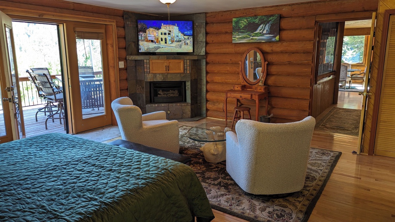 Photo of Bedroom in Mount Charleston