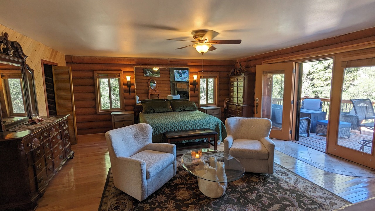 Photo of Bedroom in Mount Charleston