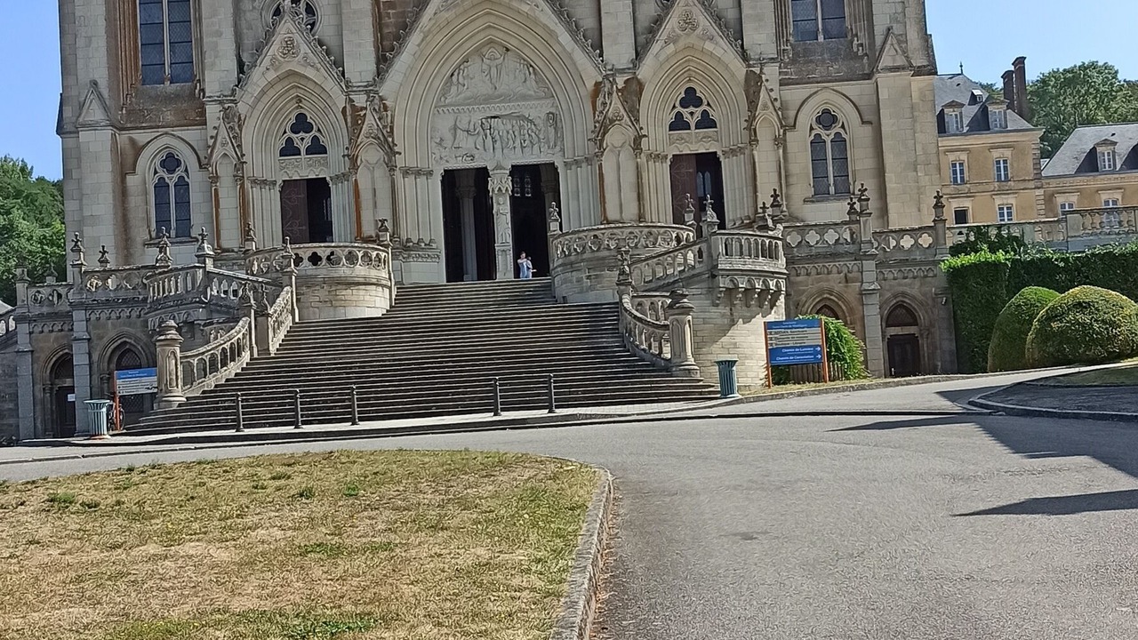 Photo of Others in La Fresnaye-sur-Chedouet