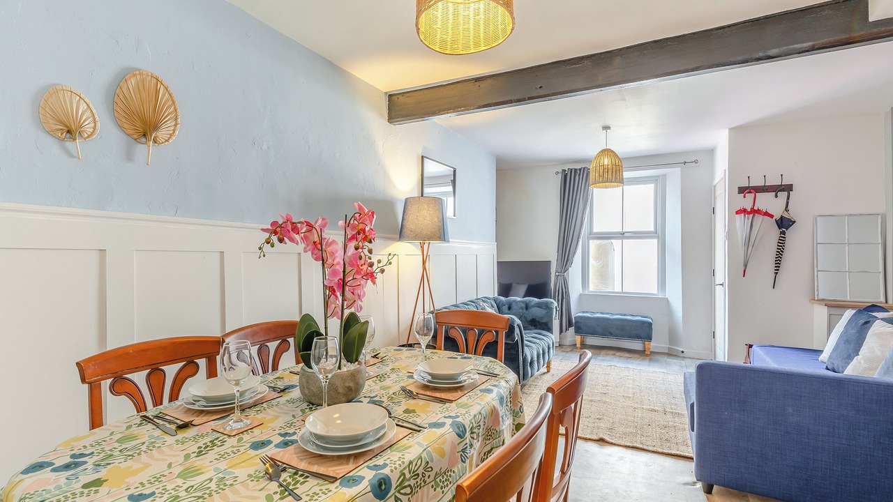 Photo of Bedroom in Teignmouth