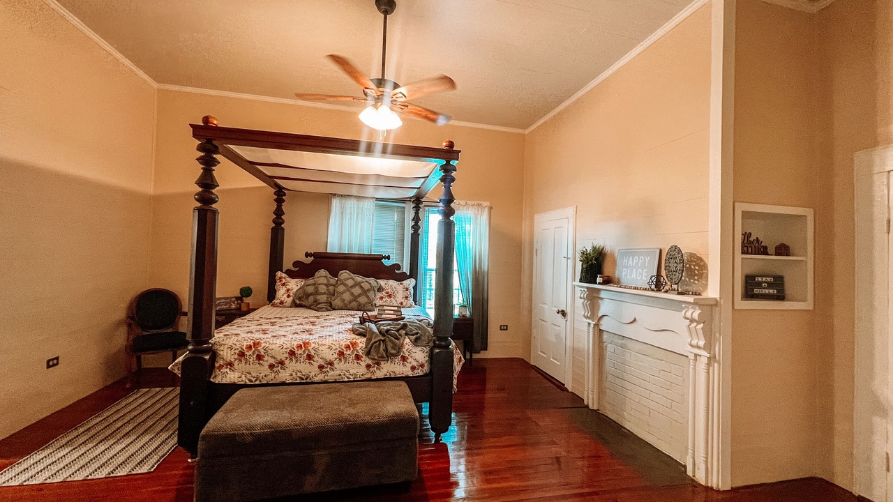 Photo of Bedroom in Tarrytown