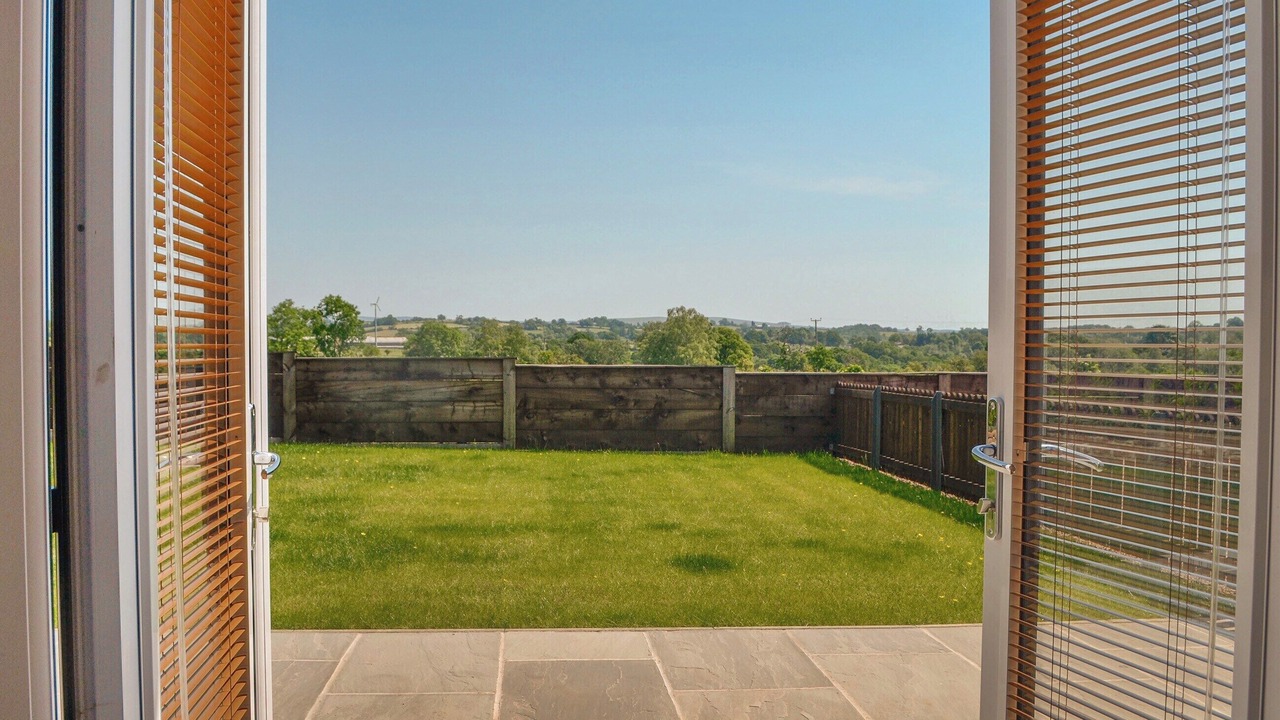 Photo of Others in Wing