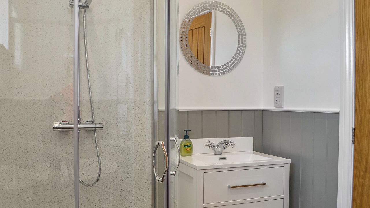 Photo of Bathroom in Wing