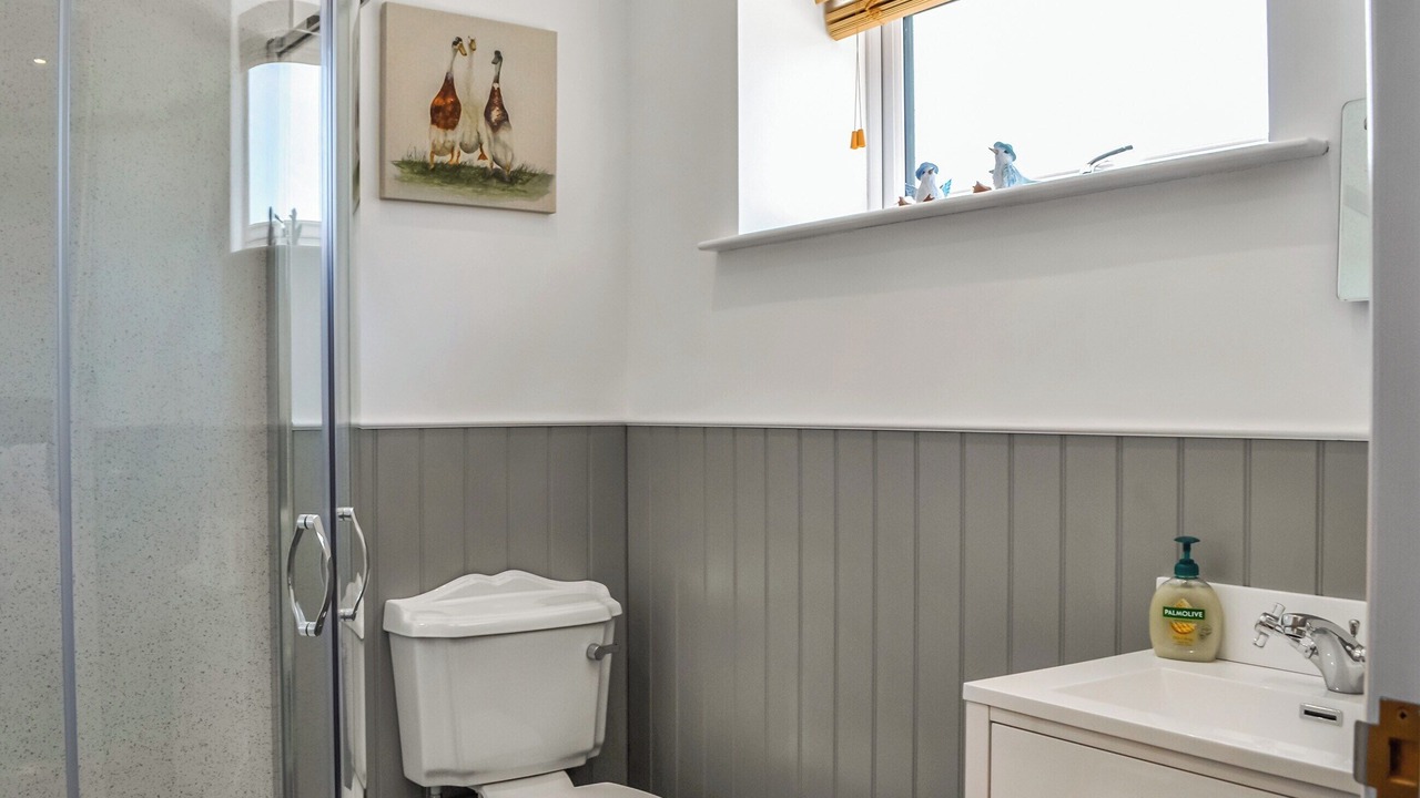 Photo of Bathroom in Wing