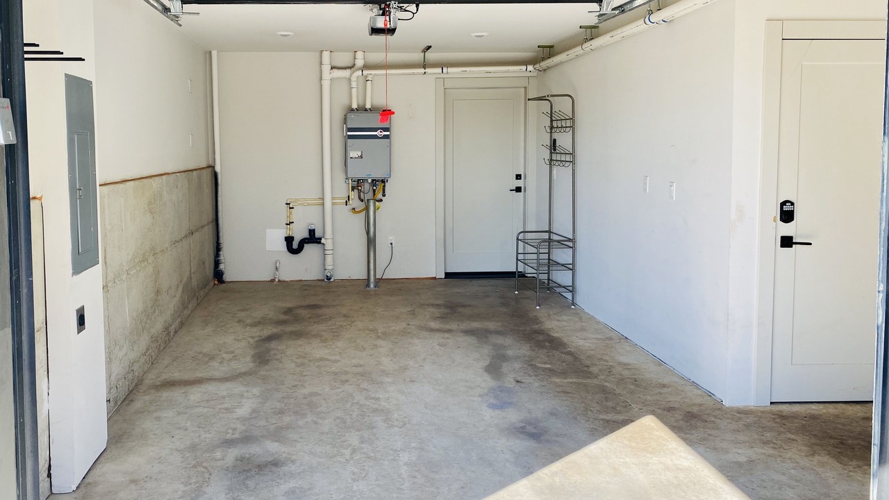 Photo of Others in East Queen Anne