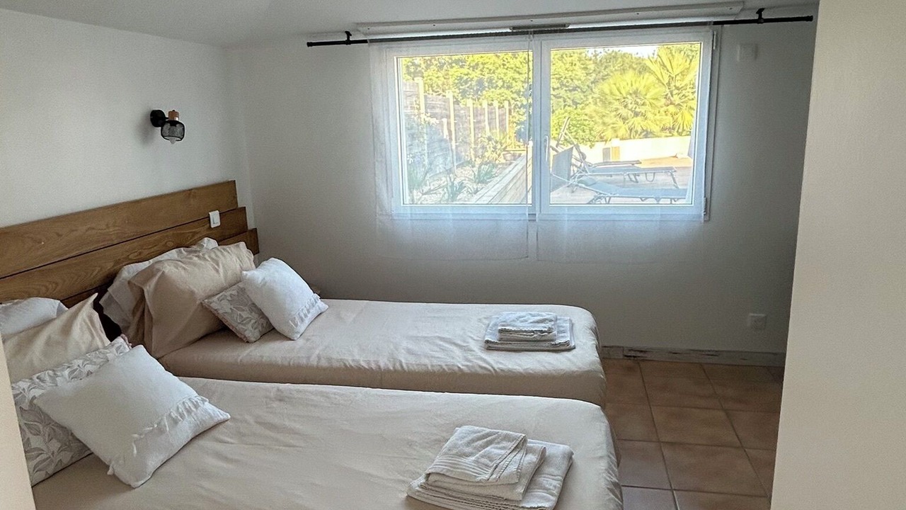 Photo of Bedroom in Monnieres