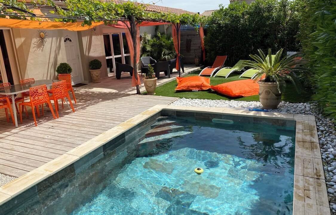 Photo of Outdoor in Tavel