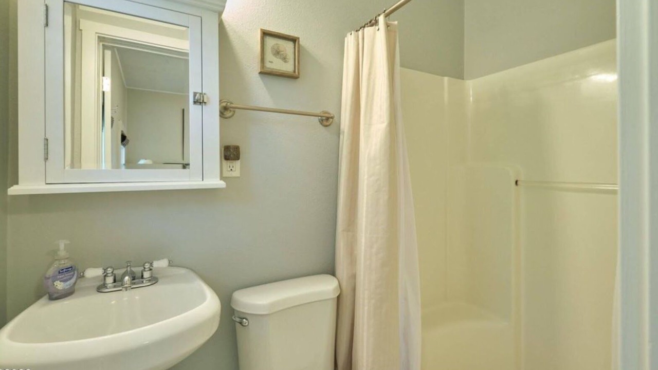 Photo of Bathroom in Newport