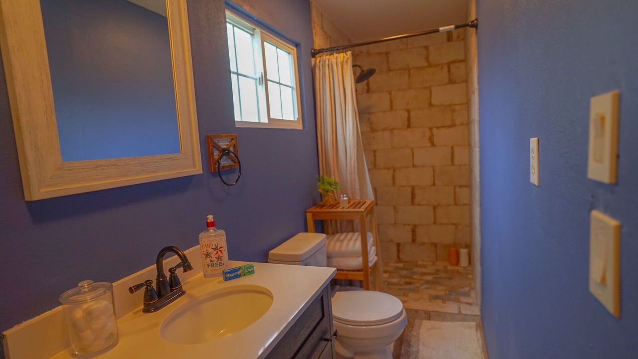 Photo of Bathroom in Adkins