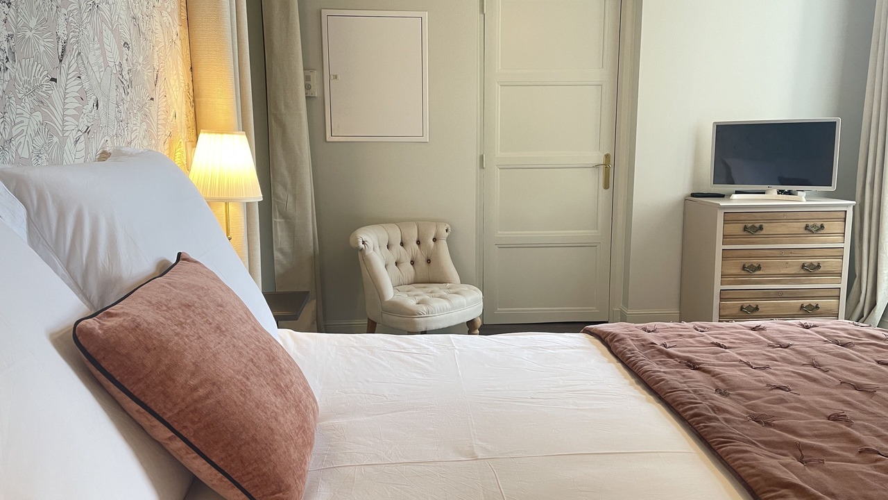 Photo of Bedroom in Bayeux