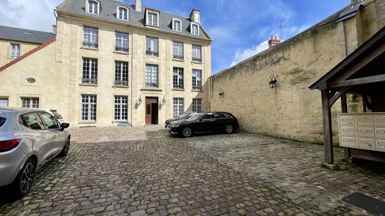 Photo of Outdoor in Bayeux